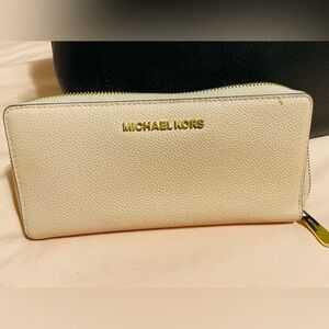 Michael Kors Beige and Gold Wallet